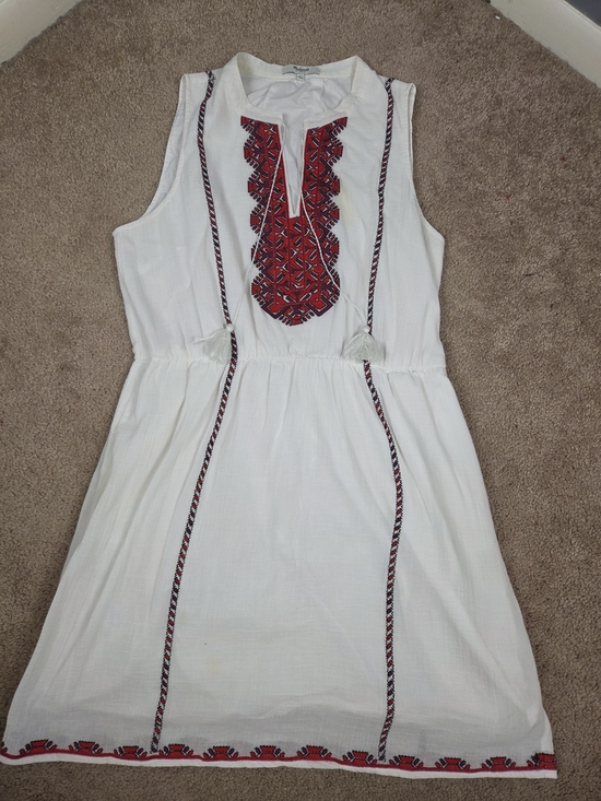 Madewell Dresses & Skirts - Madewell White Sleeveless Midi Dress with Red & Black Embroidery